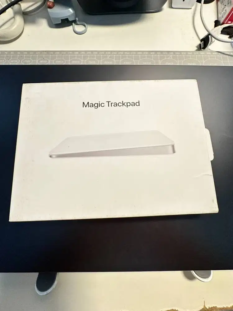 Apple Magic Trackpad USB-C (2025)