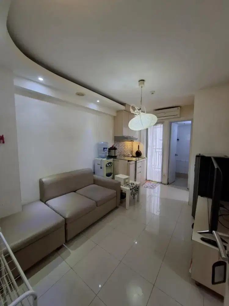 Sewa 2 BR Apartemen Bassura City 13.5 JT/3 Bln Free Ipl