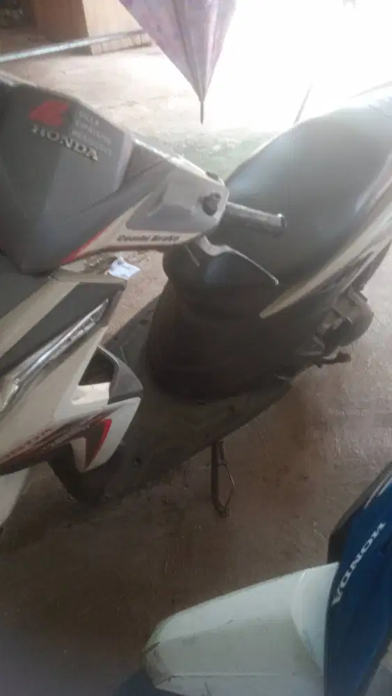 Dijual Honda Vario 2010 dari tangan pertama posisi Ciputat