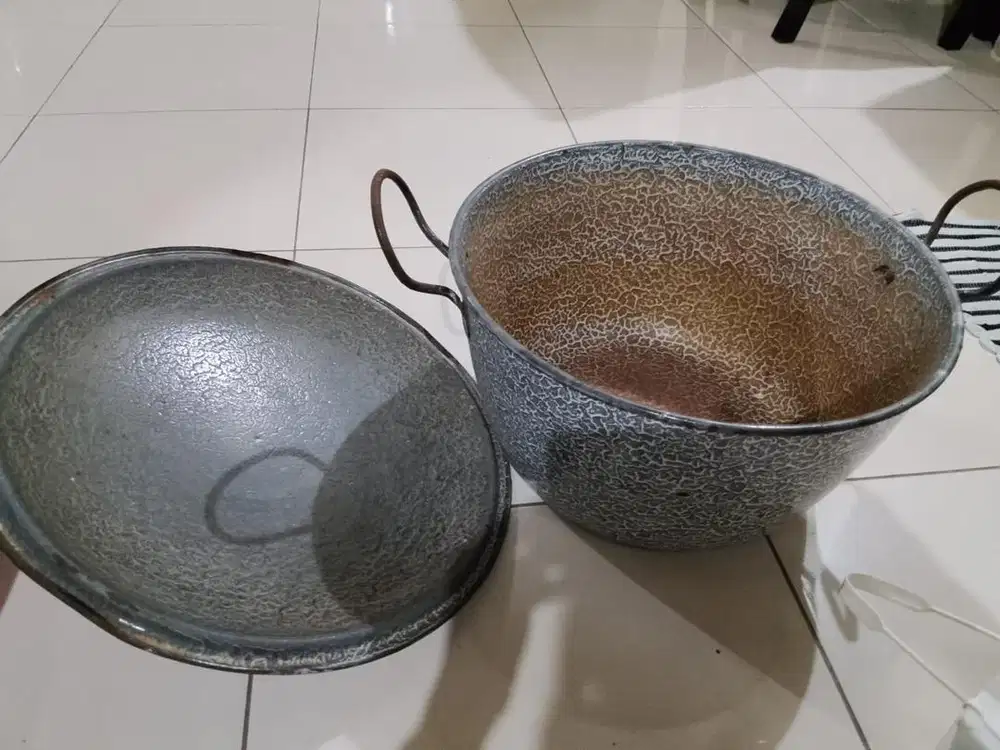 panci besar untuk masak ketupat atau lontong