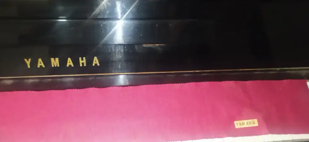 JL piano merk YAMAHA type LU 80