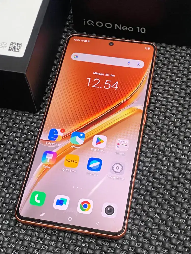 iqoo neo 10 16/512gb fullset
garansi on