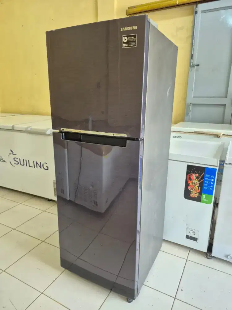 Kulkas Samsung Inverter 290L
