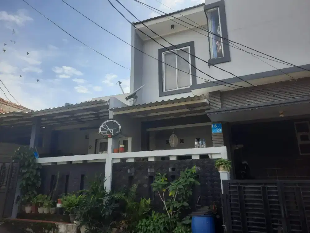 Di jual Rumah Villa Dago Tol