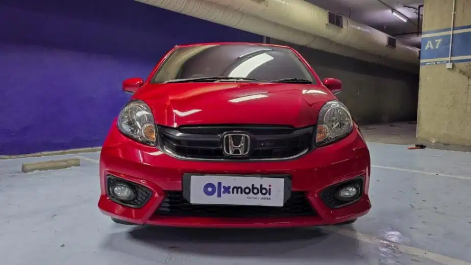 DP RINGAN Honda Brio Satya 1.2 E Bensin-AT 2018 Merah CBZUB
