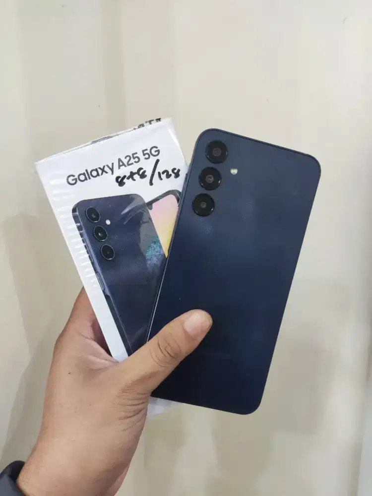 Samsung a25 5g ram 8/128 second