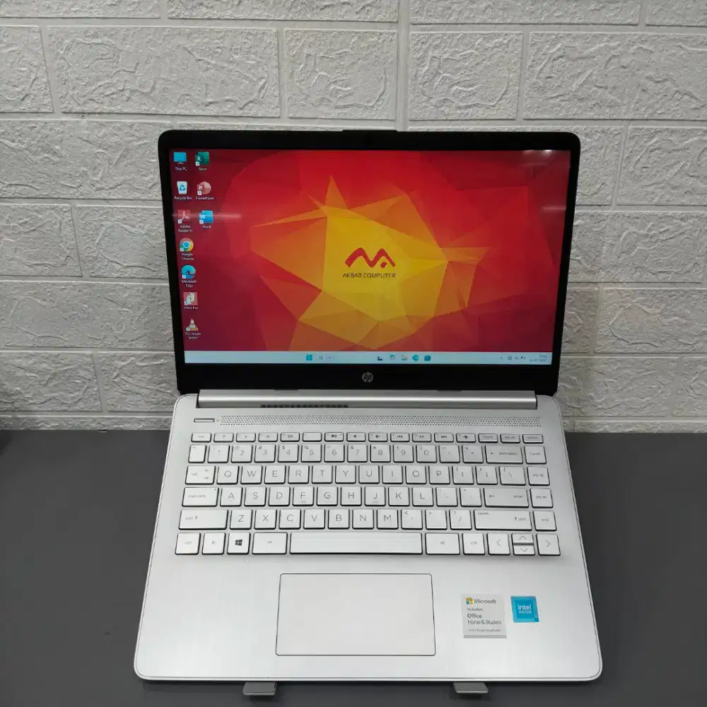 Laptop HP 14s Intel Celeron 6305 RAM 4GB SSD 256