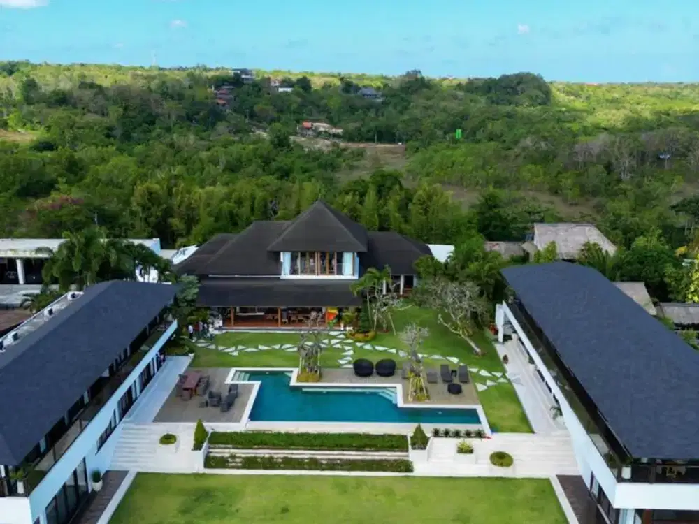 Dijual: Estate Vila Mewah dengan Pemandangan Laut Langsung — Bukit Pecatu, Bali