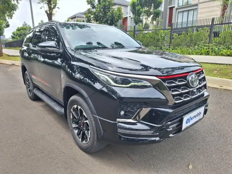 LOW DP Toyota Fortuner 2.7 4x2 SRZ Bensin-AT 2021 WJH