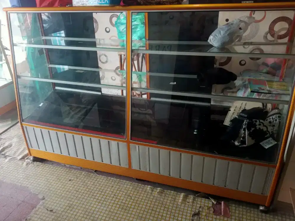 Jual cepat Etalase Murah