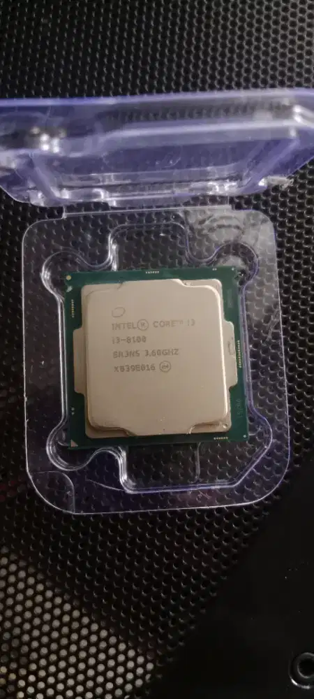Processor i3 8100 Generasi 8