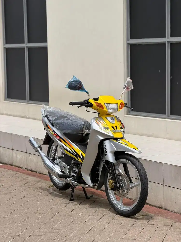 DIJUAL YAMAHA F1ZR MILENIUM EDITION FULL RESTORASI ORIGINAL