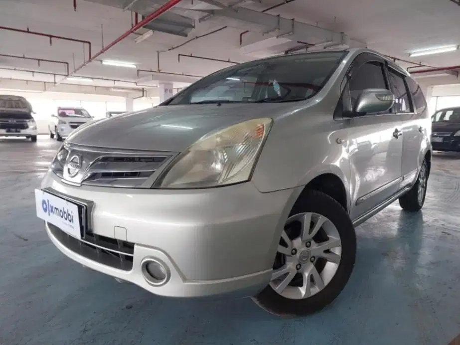 TDP 3,JT Nissan Grand livina 1.5 XV Bensin-AT Abu 2012