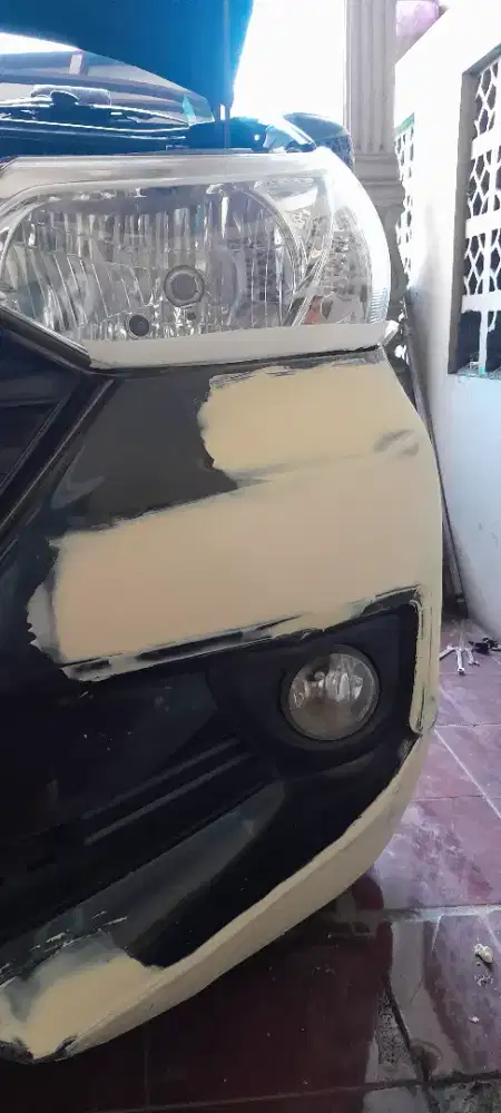 Body repair mobil/motor