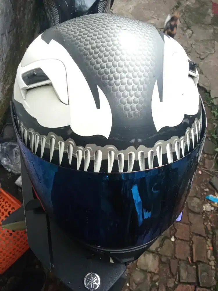 Helm KYT fullface k2r + intercom