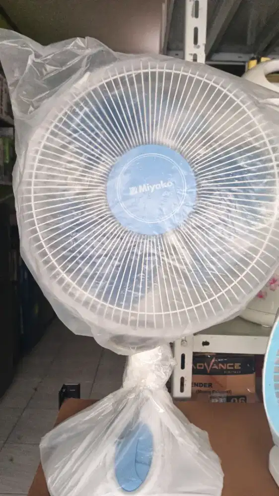 Kipas meja Miyako KAD-1227 B GB