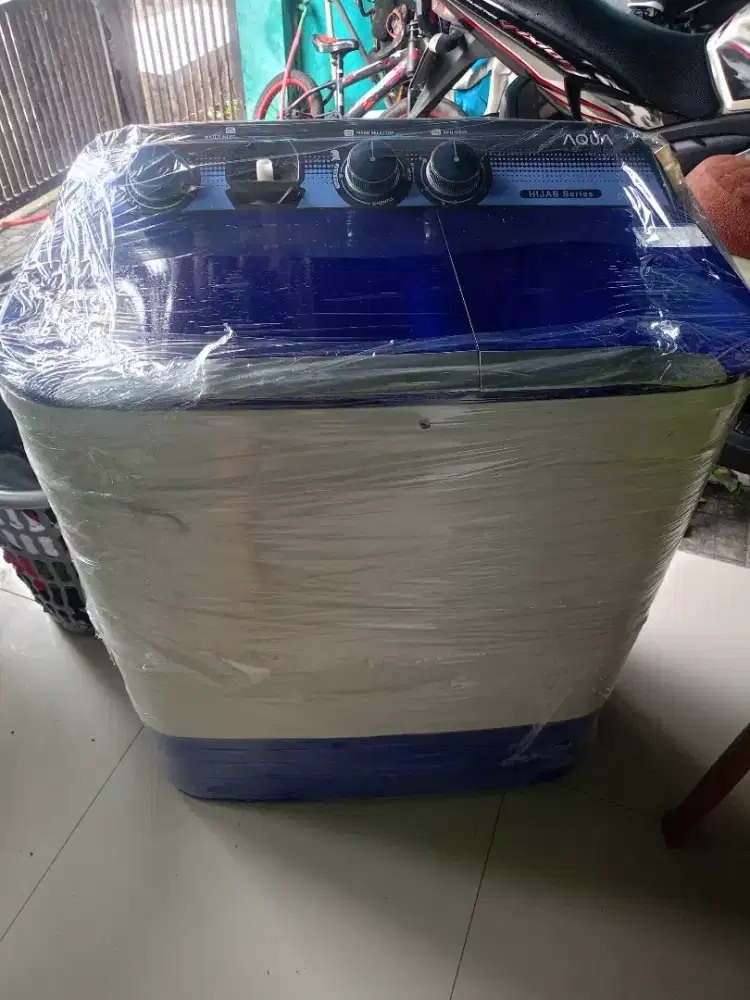 Mesin cuci 2 tabung merk Aqua japan mulusss siap pakai 8kg hijab