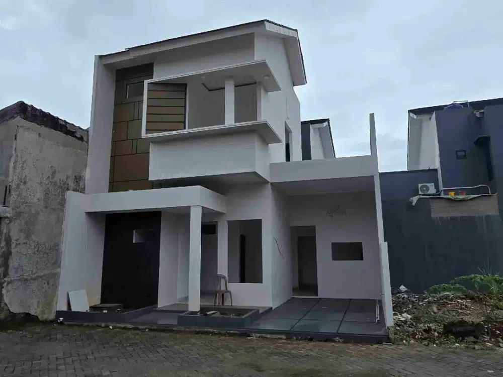 Rumah Siap Huni Dekat Stasiun Pondok Rajeg Dengan Rooftop