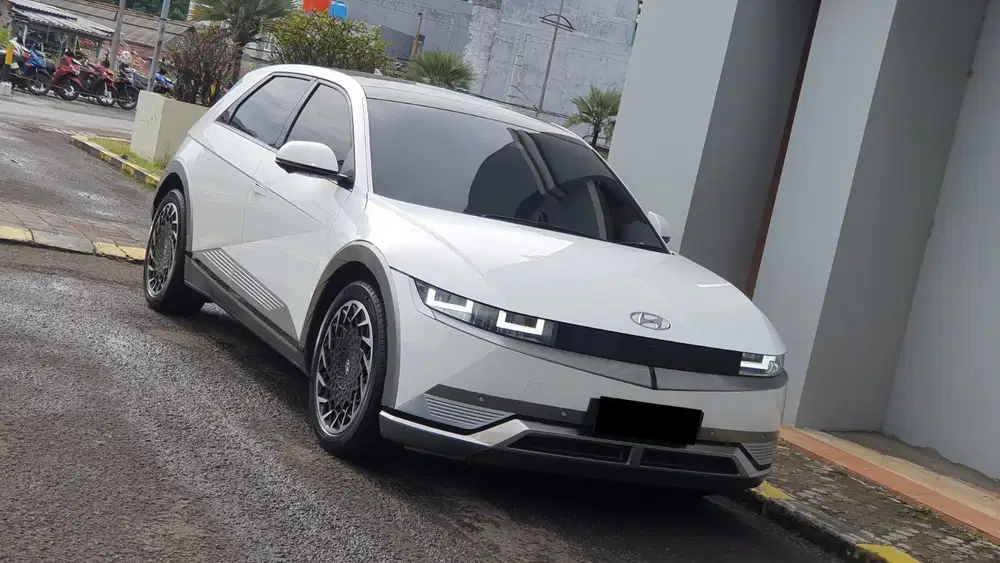 Hyundai Ioniq 5 Long Range Signature EV 2022 Listrik