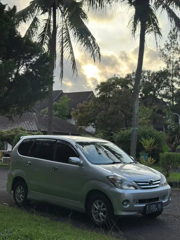Toyota Avanza S 2005 AT rare