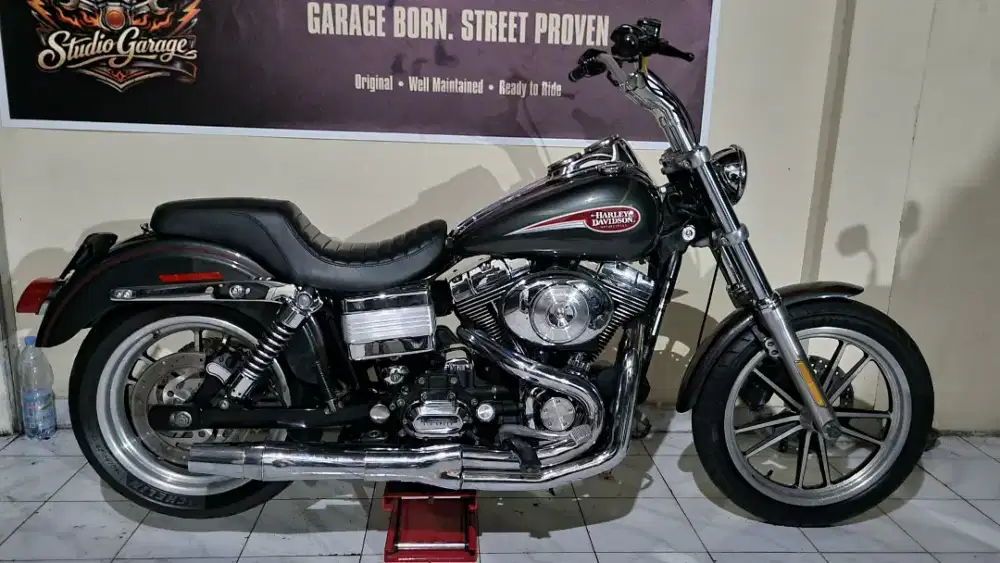 HARLEY DAVIDSON DYNA LOW JDM