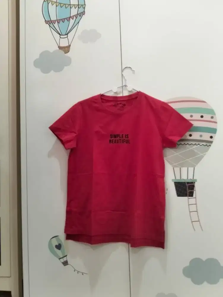 Preloved Kaos Atasan