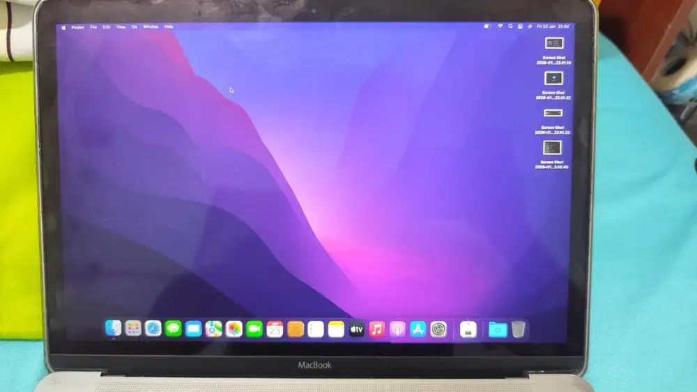 DIJUAL CEPAT MACBOOK 12 INCH EARLY 2016