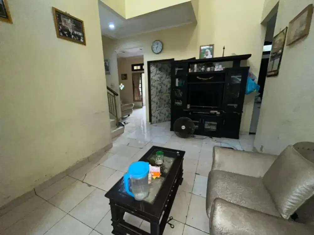 Rumah bagus siap huni dkt Sekolah  International Fedora Graha Bintaro