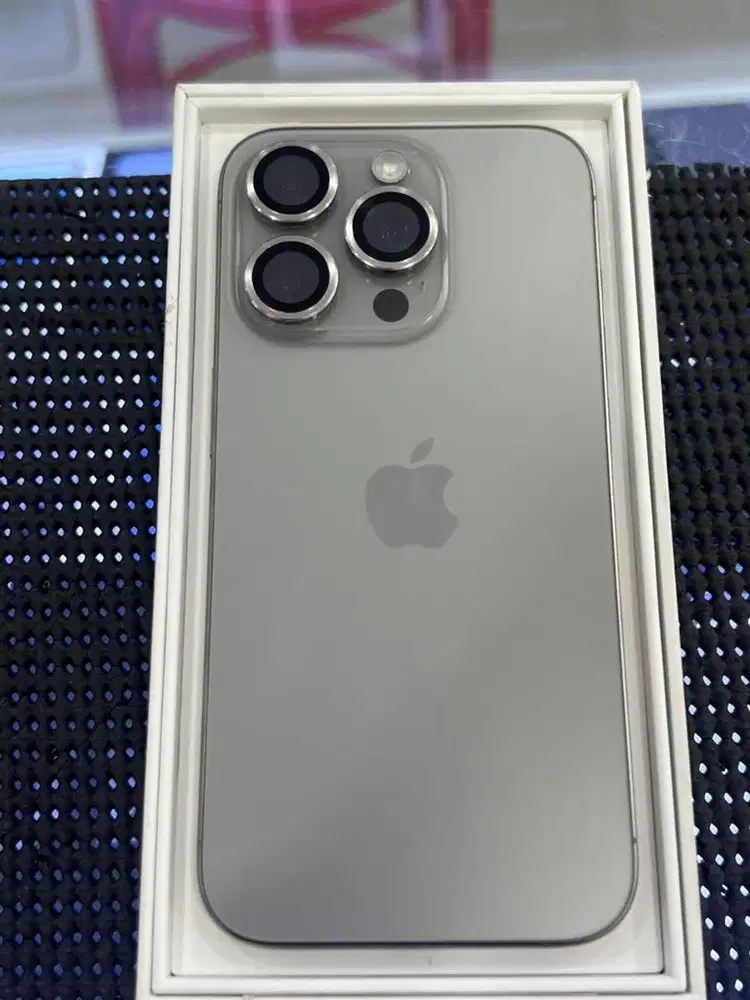 iphone 15 pro 256gb ibox