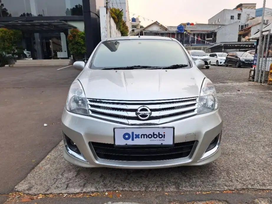 TDP 3,JT Nissan Grand livina 1.5 XV Bensin-AT Abu 2012