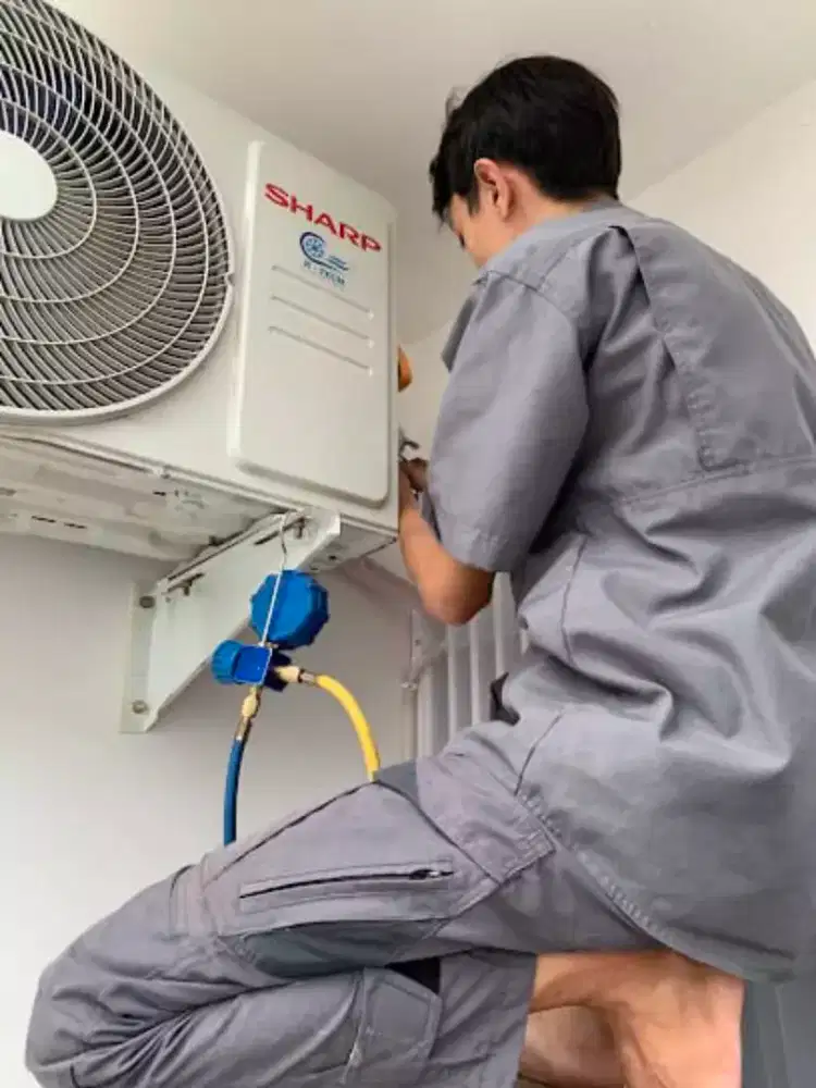 Jasa service AC panggilan dan bongkar pasang AC