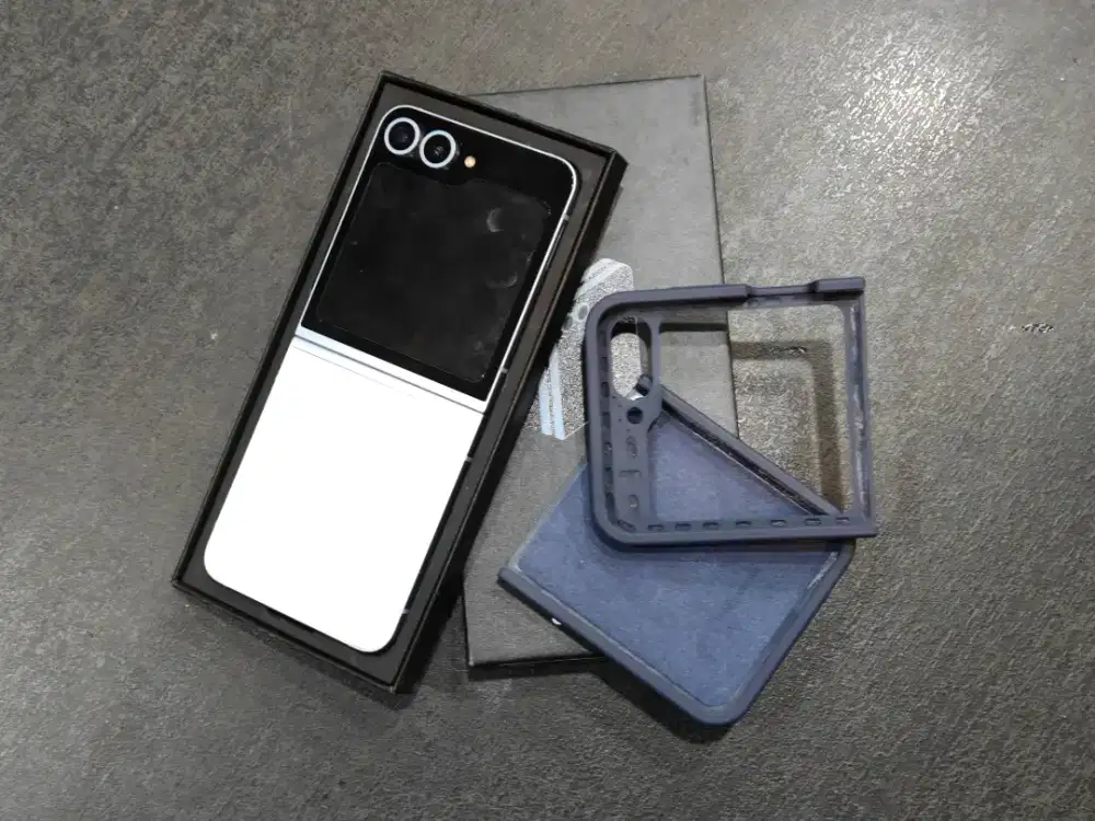 Samsung Z Flip 6 256GB Resmi SEIN