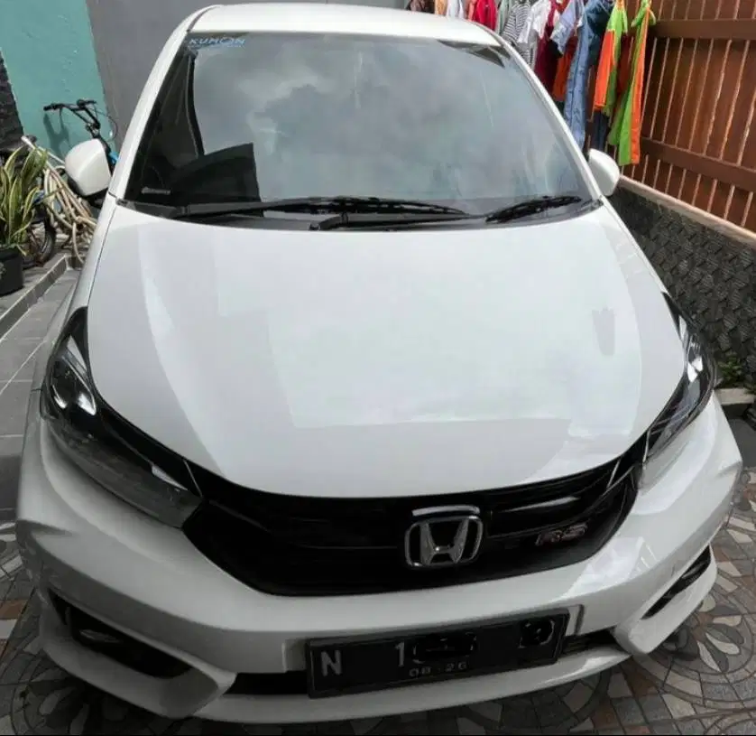 # Dijual Honda Brio RS MT 2021 – Putih (Tangan Pertama, Orisinil) #