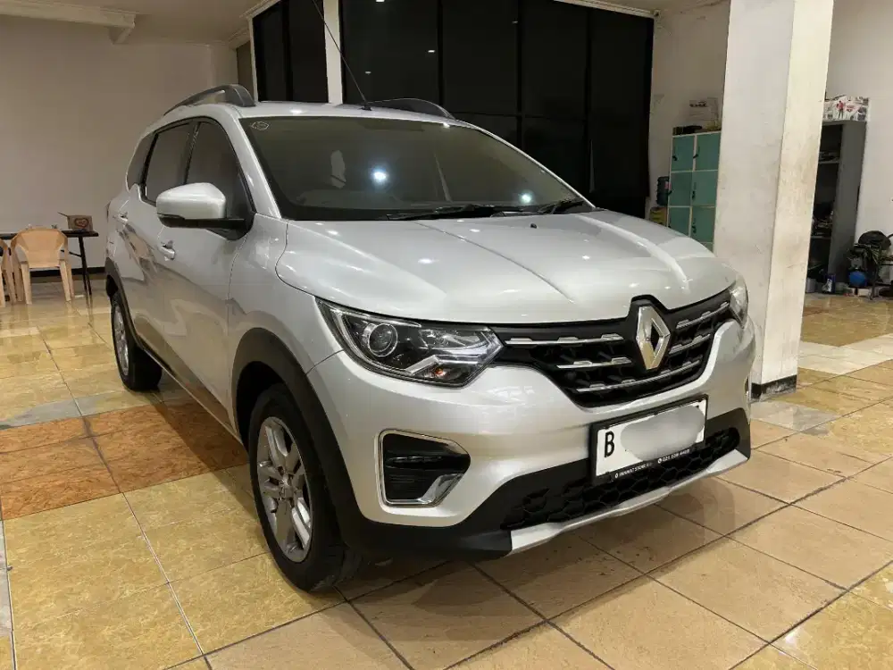 Renault Triber 1.0 RXZ 2021 pmk 2022 Matic AMT Automatic 3 Baris