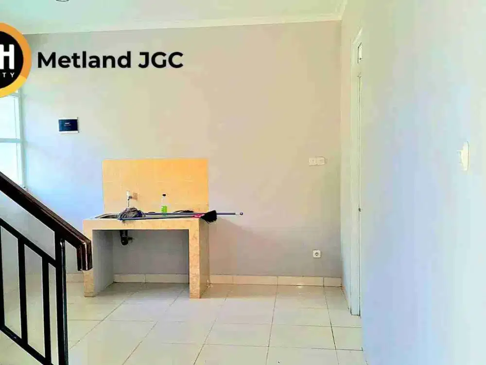 Dijual Rumah Cluster Metland Jakarta 2lantai Tidak Banjir Full Renov Lebar 128m²