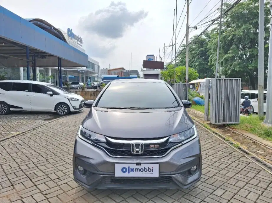 DP RINGAN Honda Jazz 1.5 RS Bensin-AT 2019 Abu CAICD