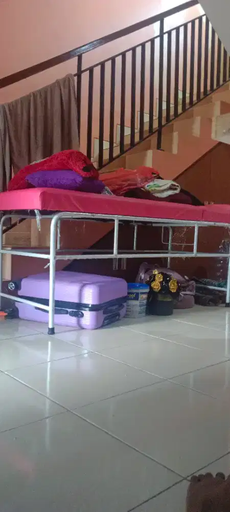 BED EYELASH second LIKE NEW