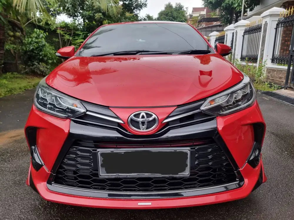 YARIS S GR SPORT MATIC 2022 2021 TGN1 KM60RB FULL ORISINIL MULUS BAGUS