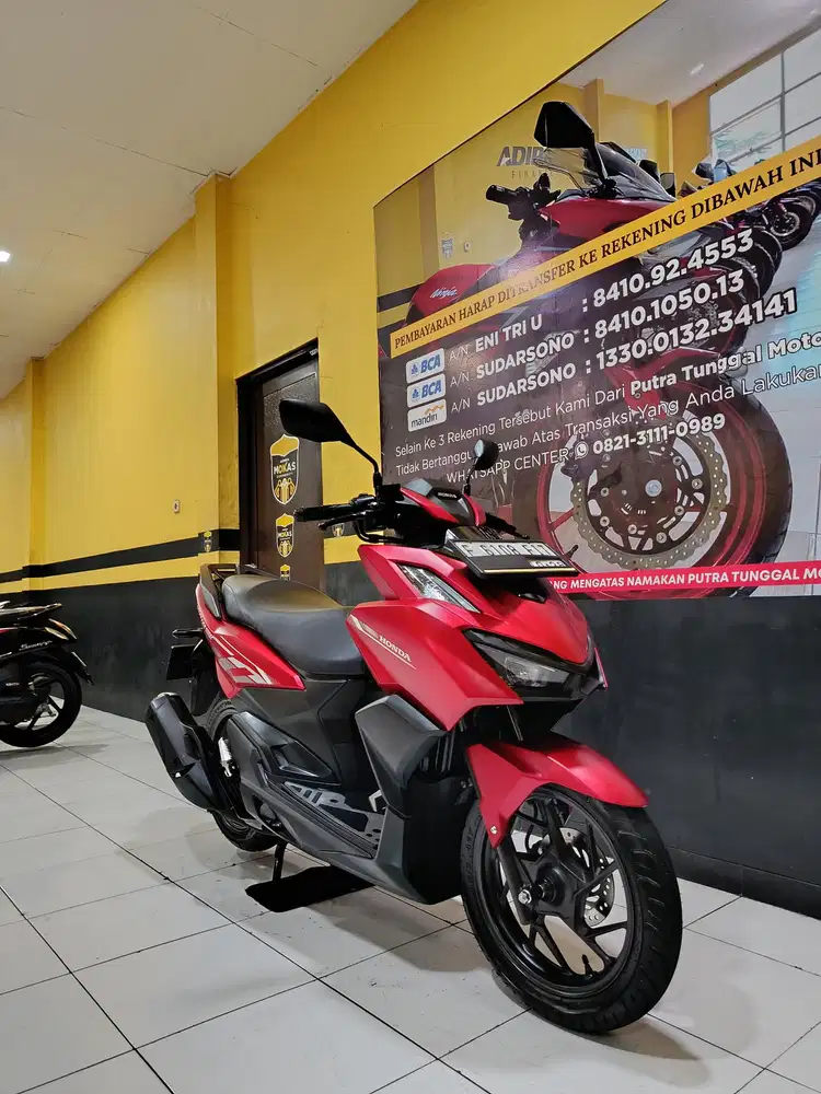 VARIO 160 CBS TAHUN 2023(PUTRA TUNGGAL MOTOR)
