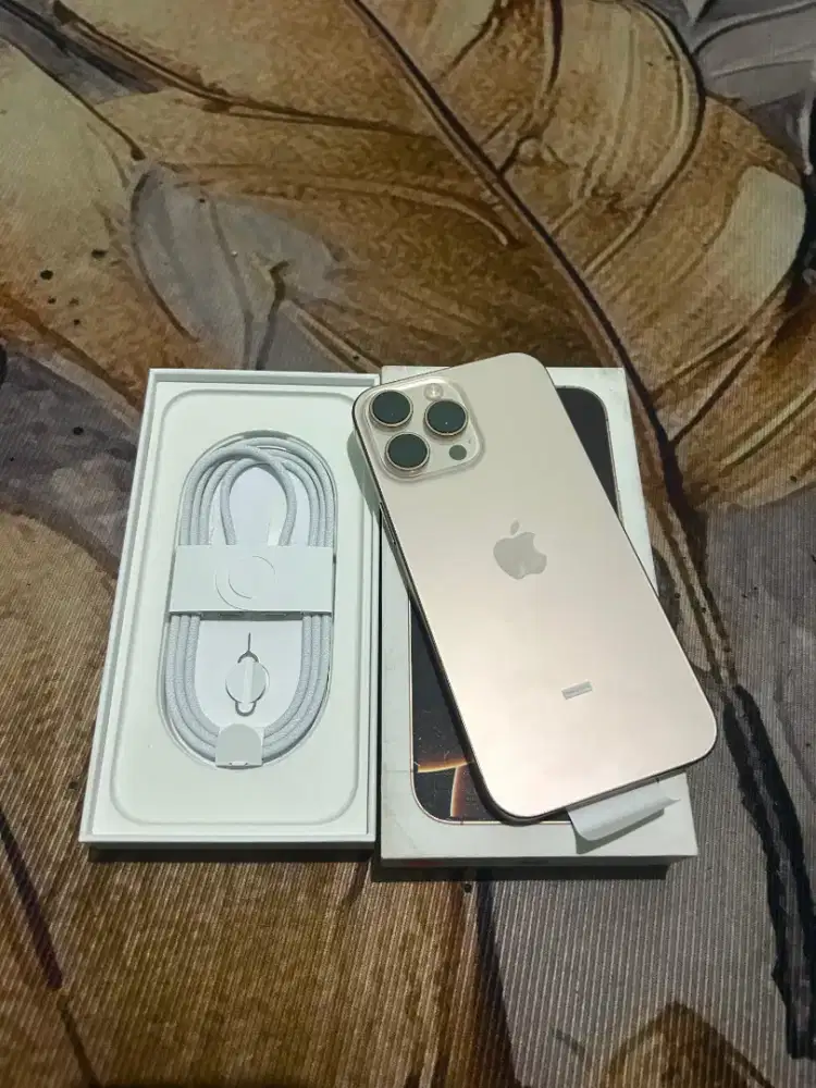 IPhone 16 pro max 256 gb ibox, desert titanium