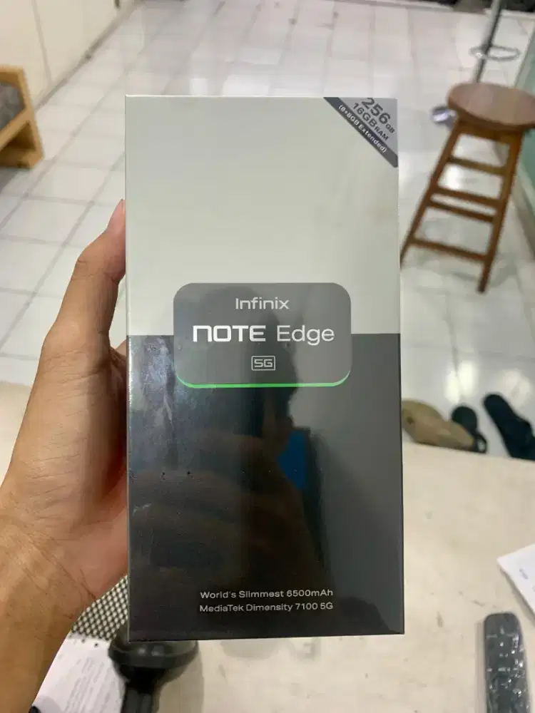 Infinix note edge 5G 8/256gb