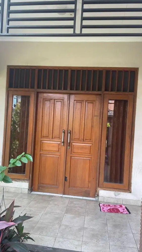 Dijual Cepat Rumah area Kota Baru Driyorejo Gresik.