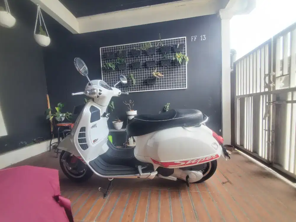VESPA GTS 150 2014