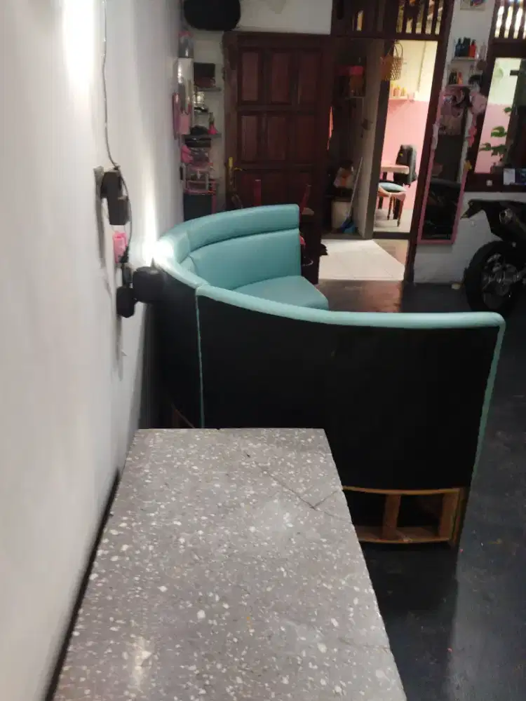 Dijual cepat sofa lingkar ex resto