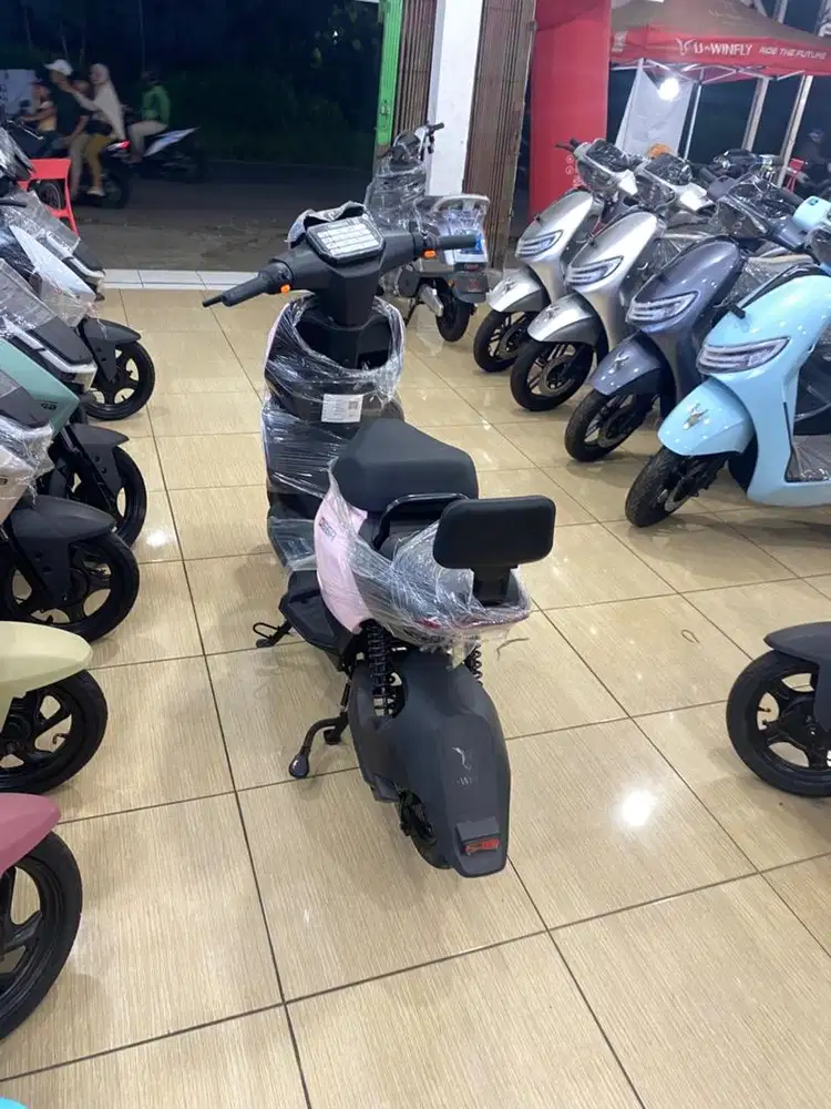 Sepeda listrik uwinfly