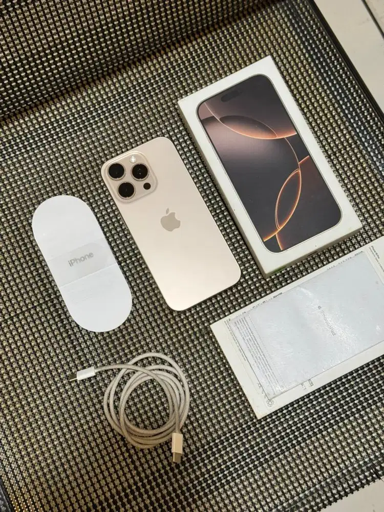 Iphone 16 pro 256gb ibox garansi on bh 100%