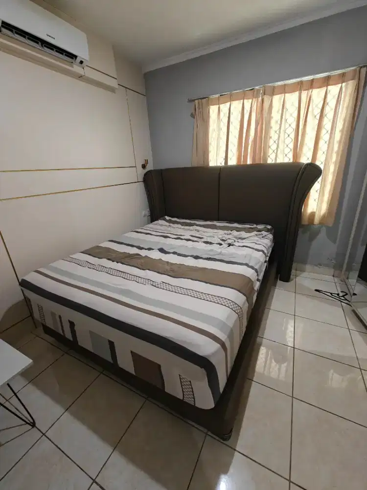 Ranjang elite 160*200,  difan & senderan lady americana