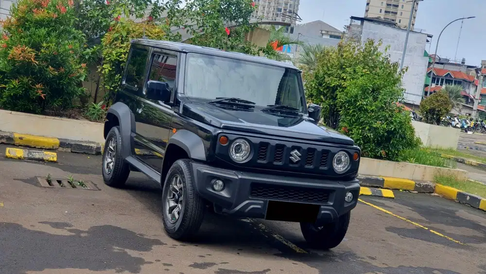 Km16rb suzuki jimny 3 door 4x4 matic 2021 hitam
