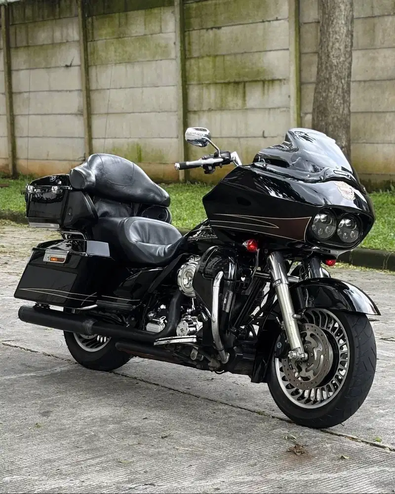 HARLEY DAVIDSON ROAD GLIDE ULTRA 2011 FP