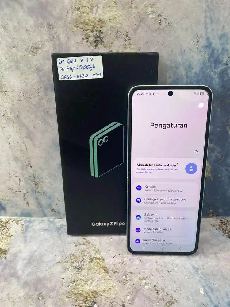 Samung Zflip 6 5G 12 / 256 mint